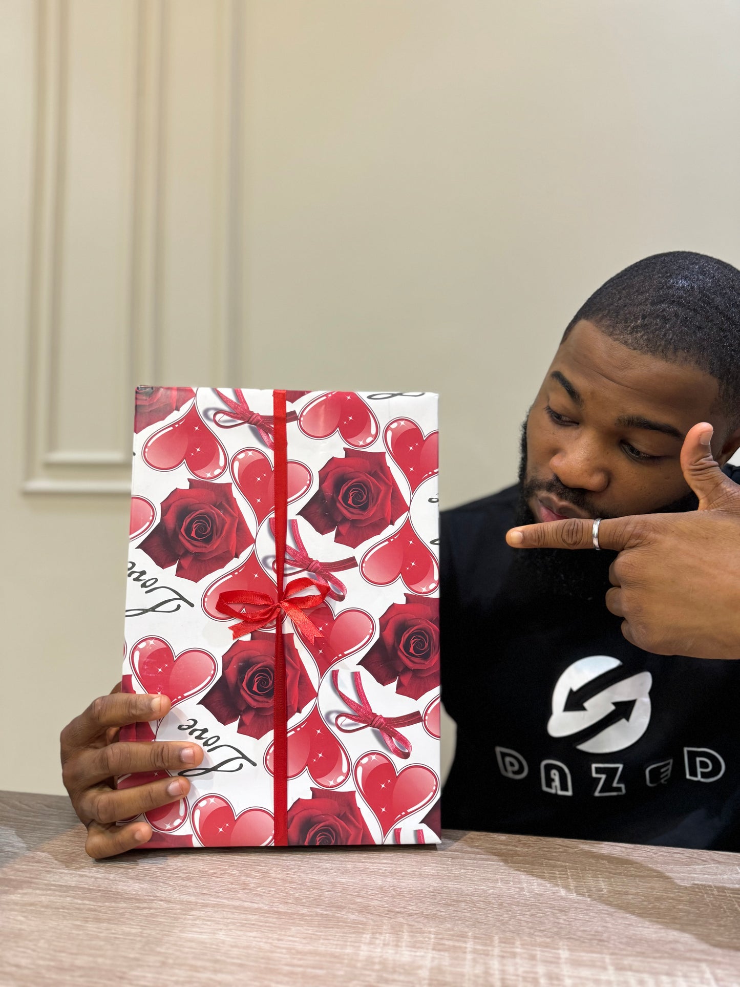 GIFT WRAPPING