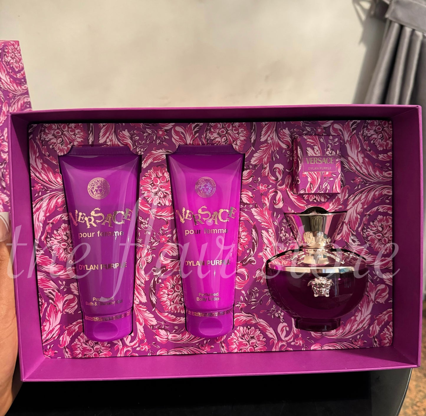 VERSACE DYLAN PURPLE GIFT SET